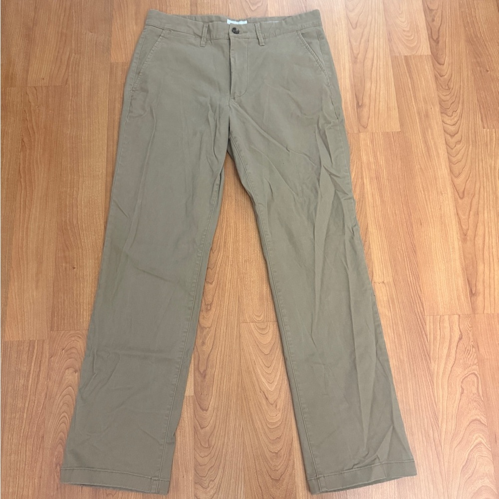 Goodfellow Khaki Pants – Classic Fit (Men’s Size 32)